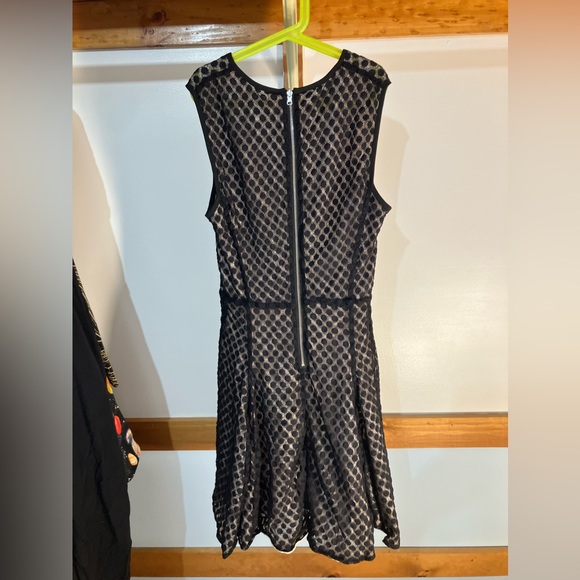 Reversible pink/black dress - Picture 5 of 6